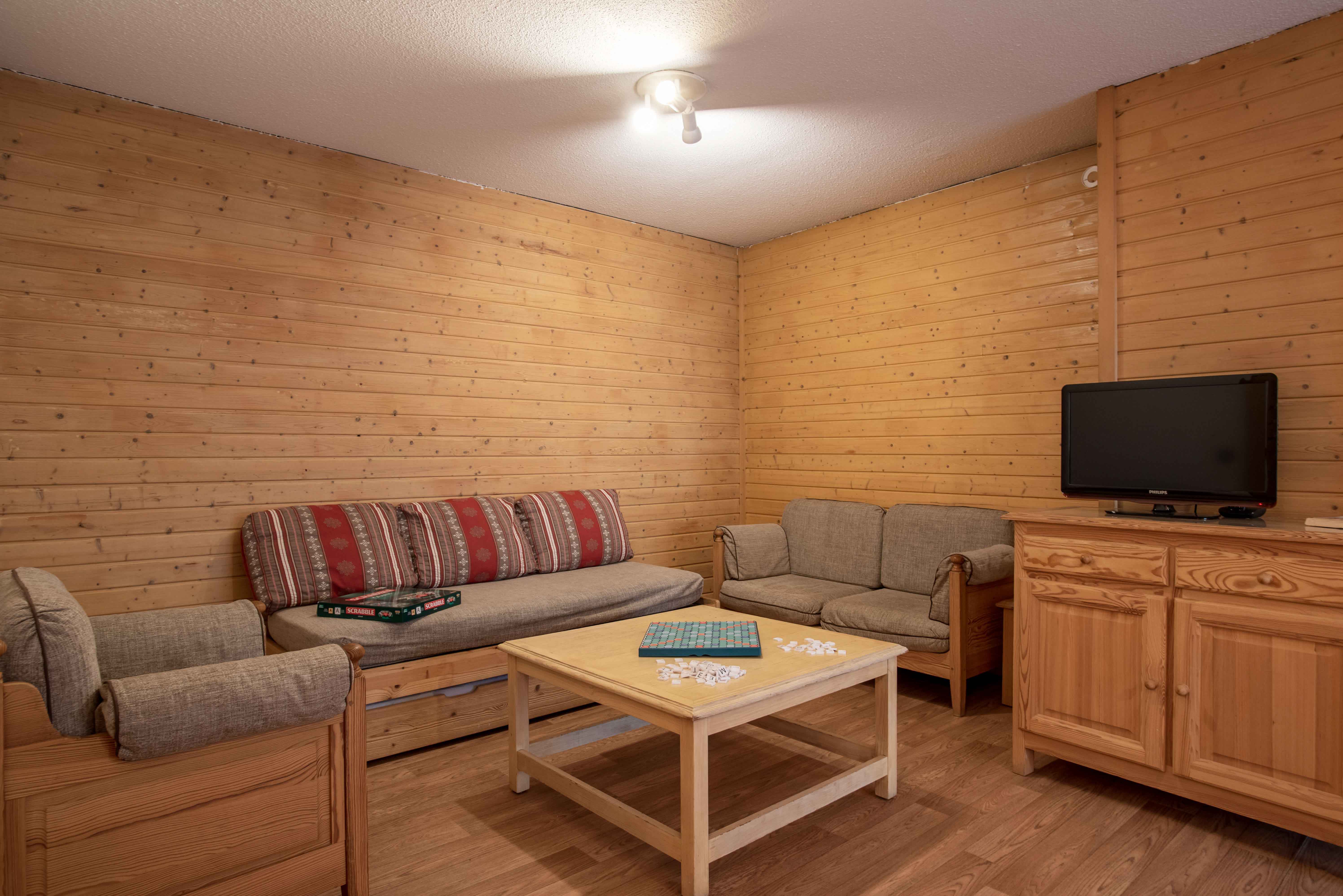 https://eureca-dev.alpine-collection.co/storage/app/media/Appartements/Appartement-Superieur-x7p/Eureca-B63-6.jpg